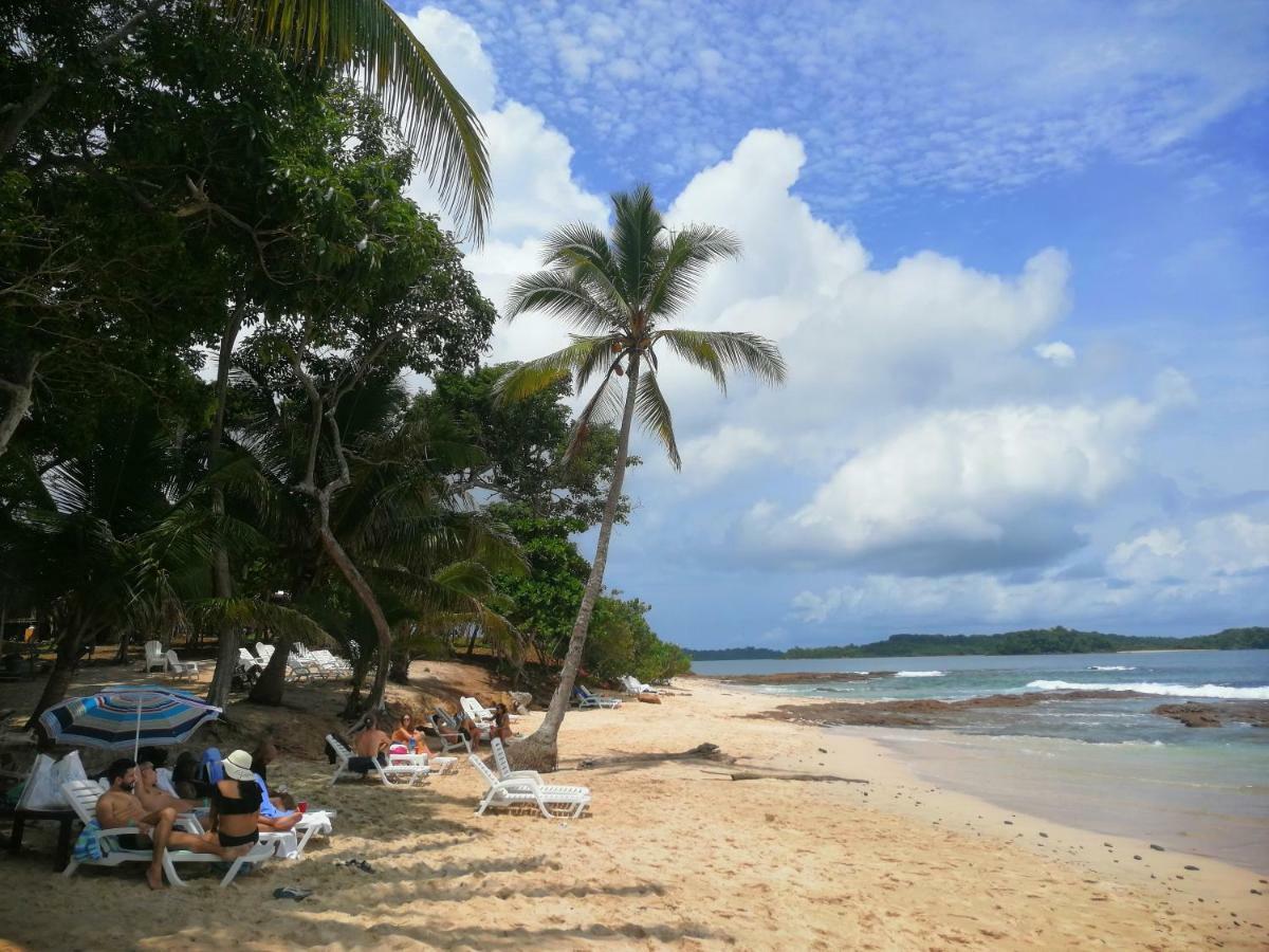 Sonny Island Resort Cabanas Frente Al Mar Punta Bajo Rico Exterior foto